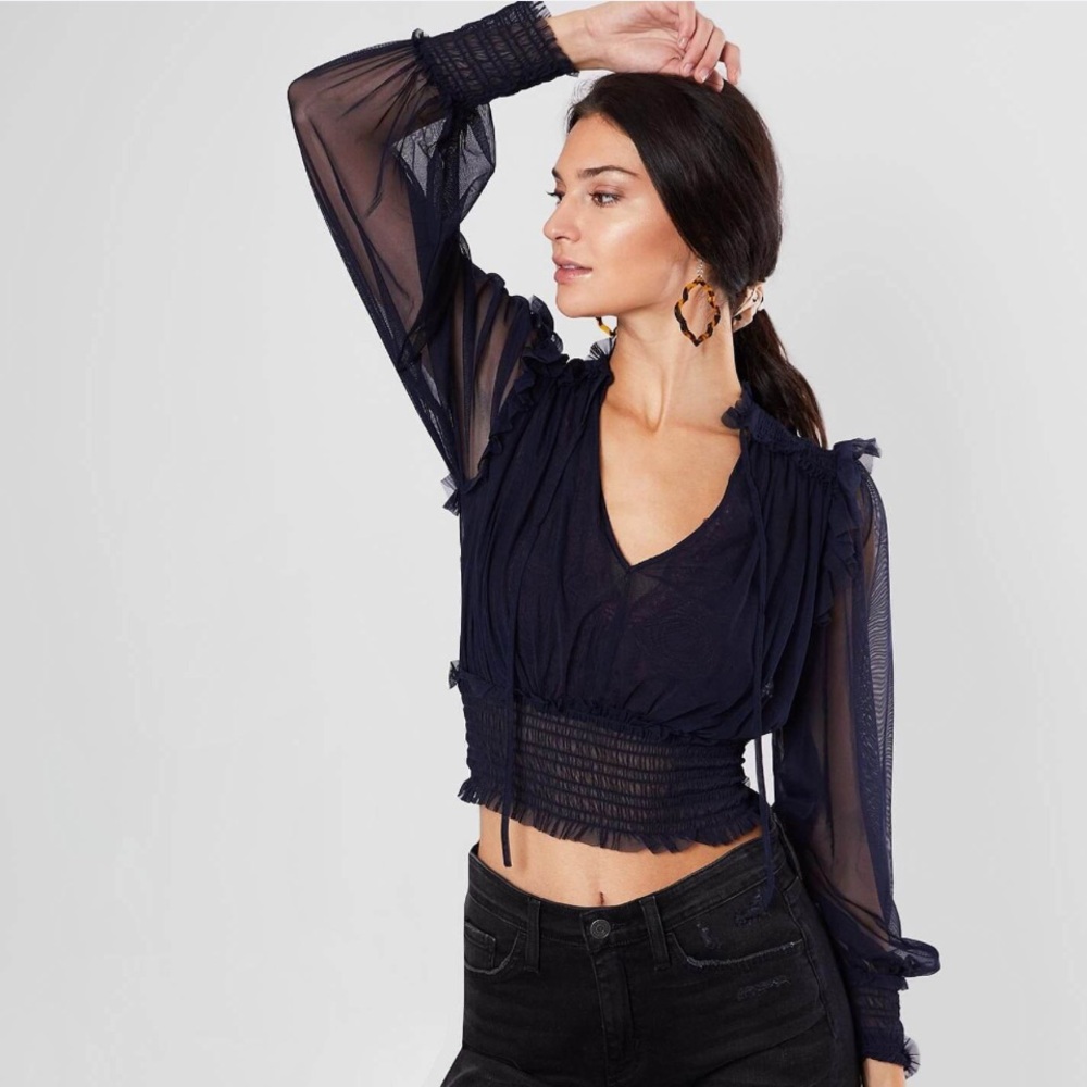 FREE PEOPLE tyla navy cropped long sleeve